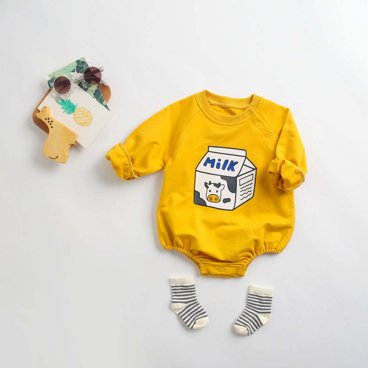 Newborn Baby Cartoon Graphic Shoulder Buckle Design Soft Onesies Bodysuit